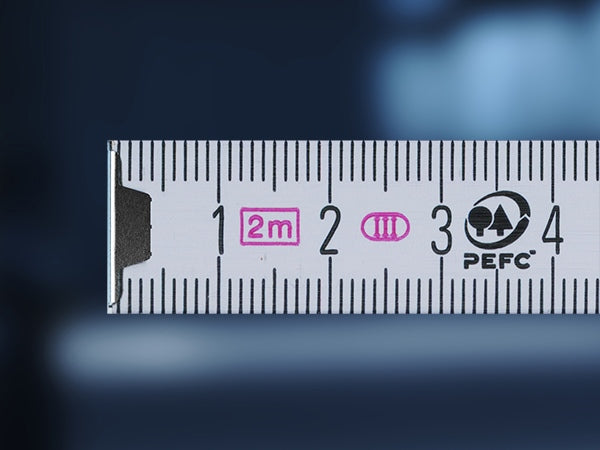 PRESCH Zollstock 2m mit klarer Skalierung und robustem Design, präzises Messwerkzeug und Gliedermaßstab.