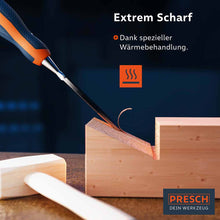 Dank spezieller Wärmebehandlung schneidet der Stechbeitel extrem scharf durch das Holz.
