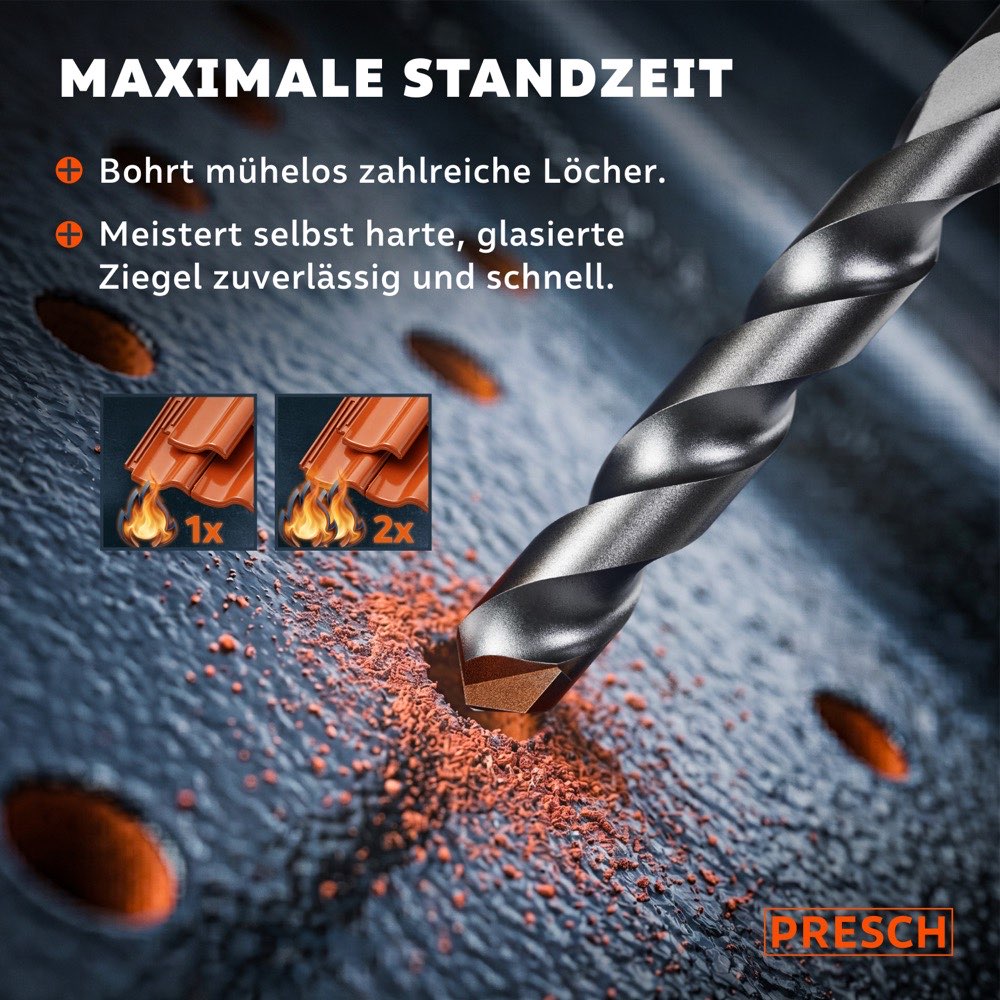 Nahaufnahme eines Dachziegelbohrers beim Durchbohren eines Dachziegels, roter Bohrstaub verteilt sich um das frisch gebohrte Loch