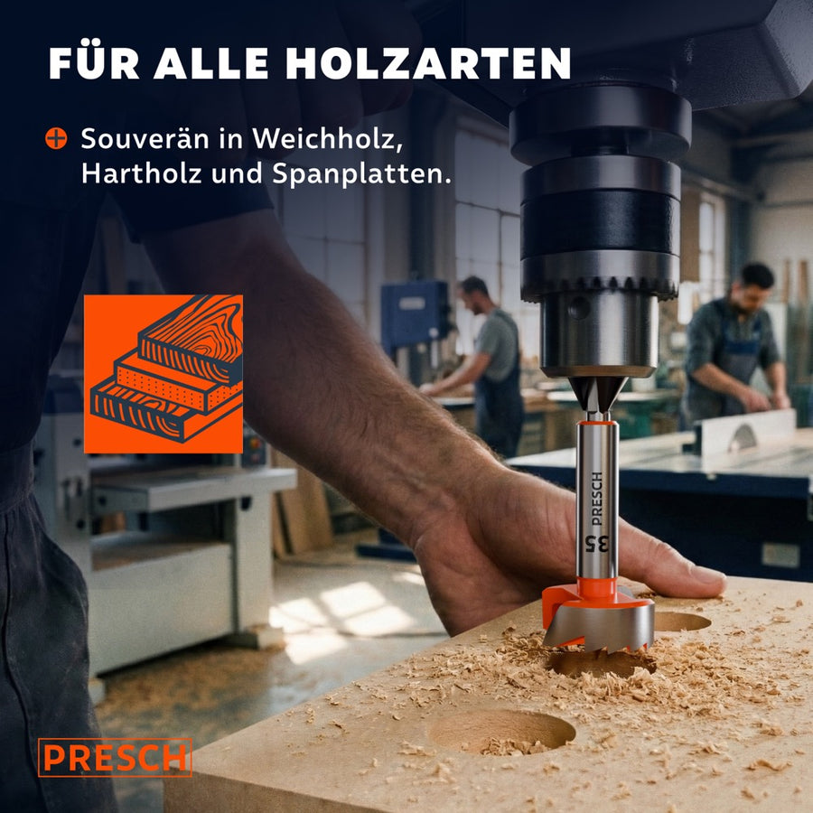 Bohrer setzt an einer Holzplatte an, Symbol zeigt Eignung für Weichholz, Hartholz und Spanplatten.