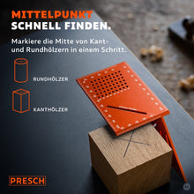 Integrierter Center Finder markiert den Mittelpunkt eines quadratischen Holzklotzes mit einem Kreuz