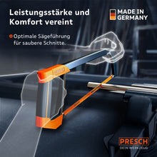 Guidage de scie optimal pour des coupes propres : la scie à onglet ergonomique utilisée pour couper un tube métallique dans l’étau.
