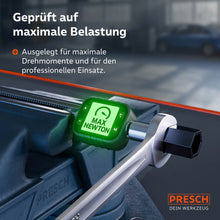 Test de charge dans un étau avec un dynamomètre numérique (affichage : MAX NEWTON). Cela confirme l'aptitude aux couples professionnels.